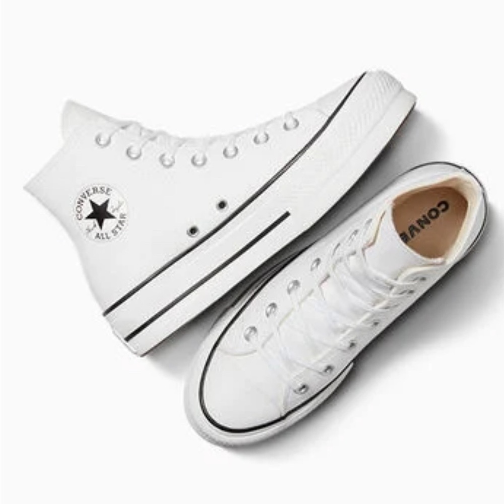 Converse - Chuck Taylor All Star Lift Platform
Canvas - Picture 3 of 17